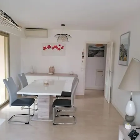 Apartamento Avec Piscine De Copropriété Antibes